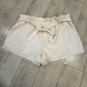 Mazik High Waist Cream Shorts with Tie‎ and Trim